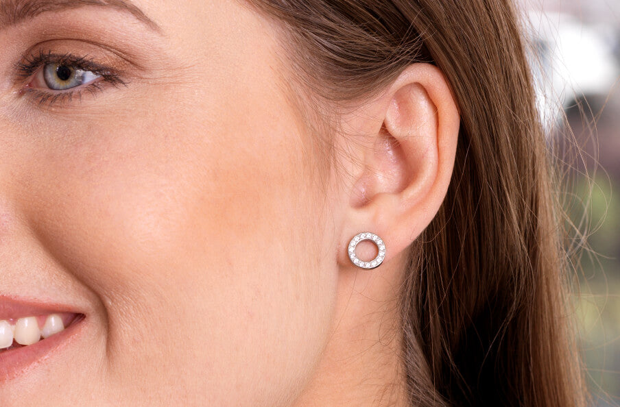 Are Your Earring Backs Causing Pain and Redness?