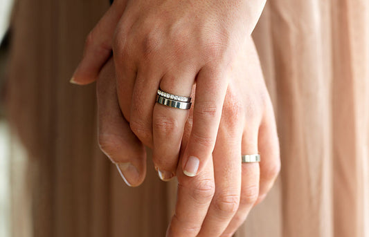Why You Should Love Skin Friendly Jewelry