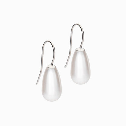 Drop Pearl Pendant in white, 15mm
