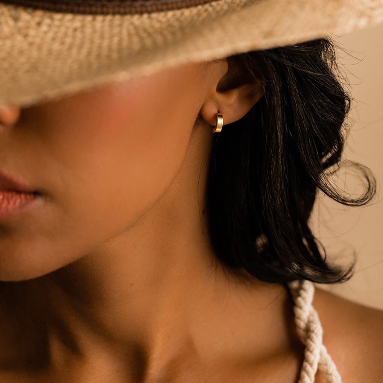Golden Titanium Plain Curved Pendant  Earrings