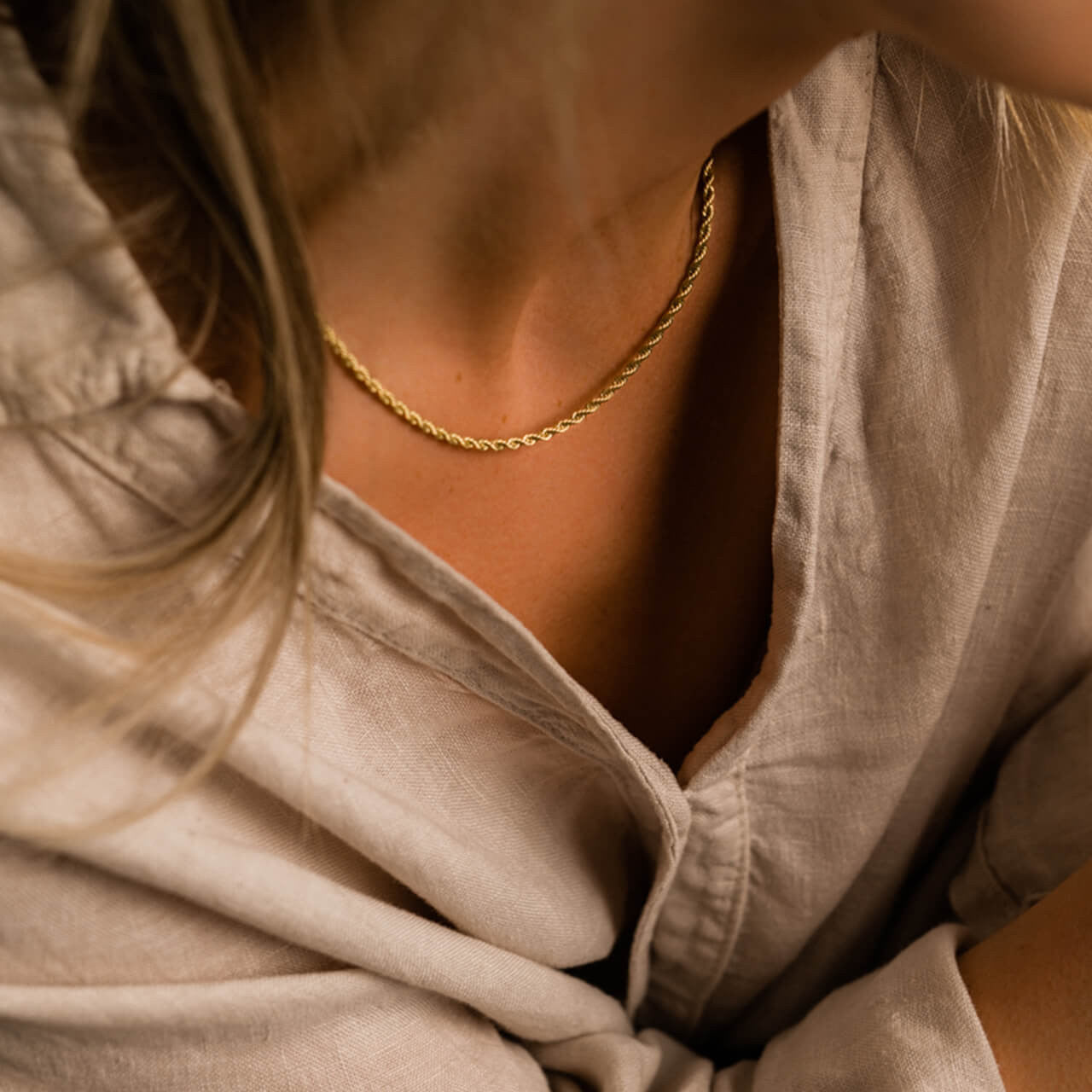 Twist Necklace