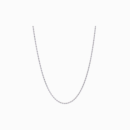Tiny twist necklace in silver color