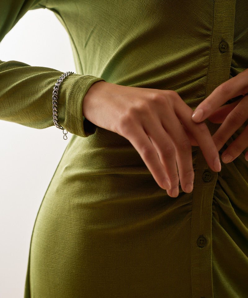 Model Wearing Silver Grand Curb Link Bracelet 15.5- 19cm