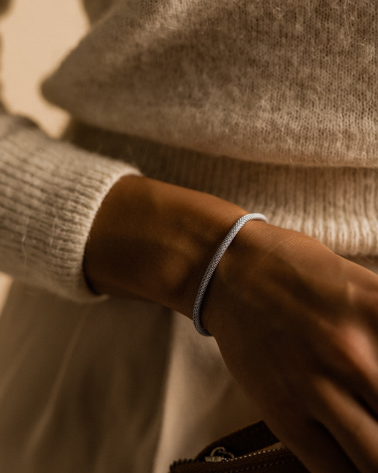 Round Mesh Bracelet