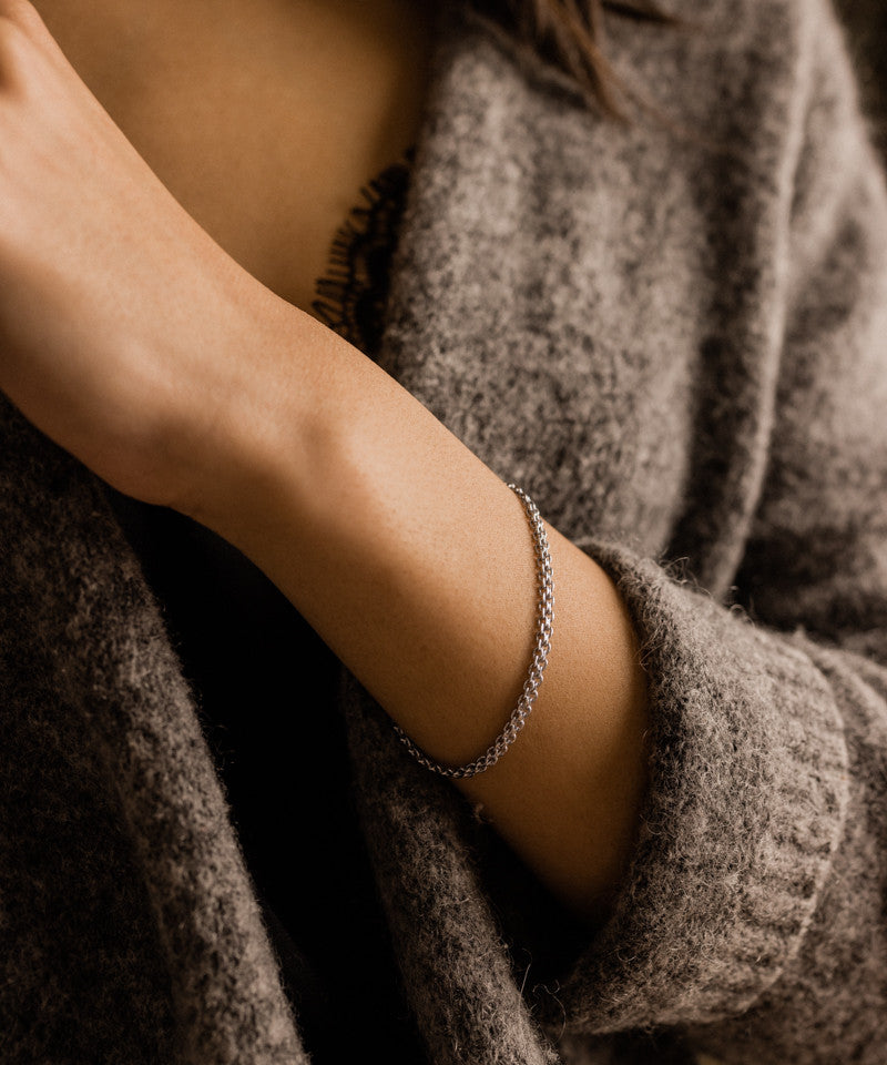 Lily Bracelet