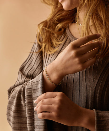 Golden Medium Link Bracelet 19cm

