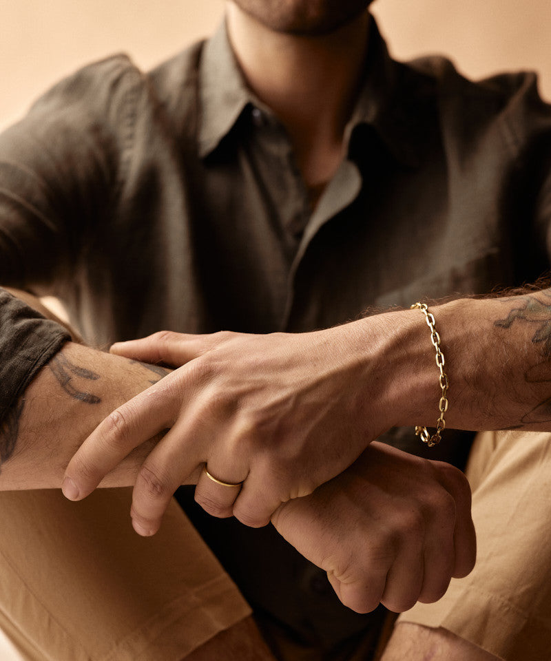 Golden Medium Link Bracelet 22cm