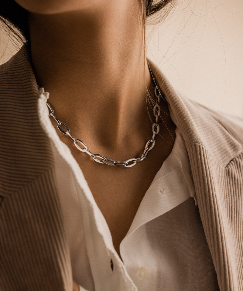 Grand Link Necklace