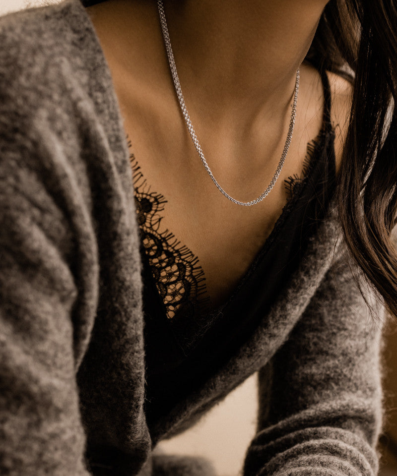 Lily Necklace