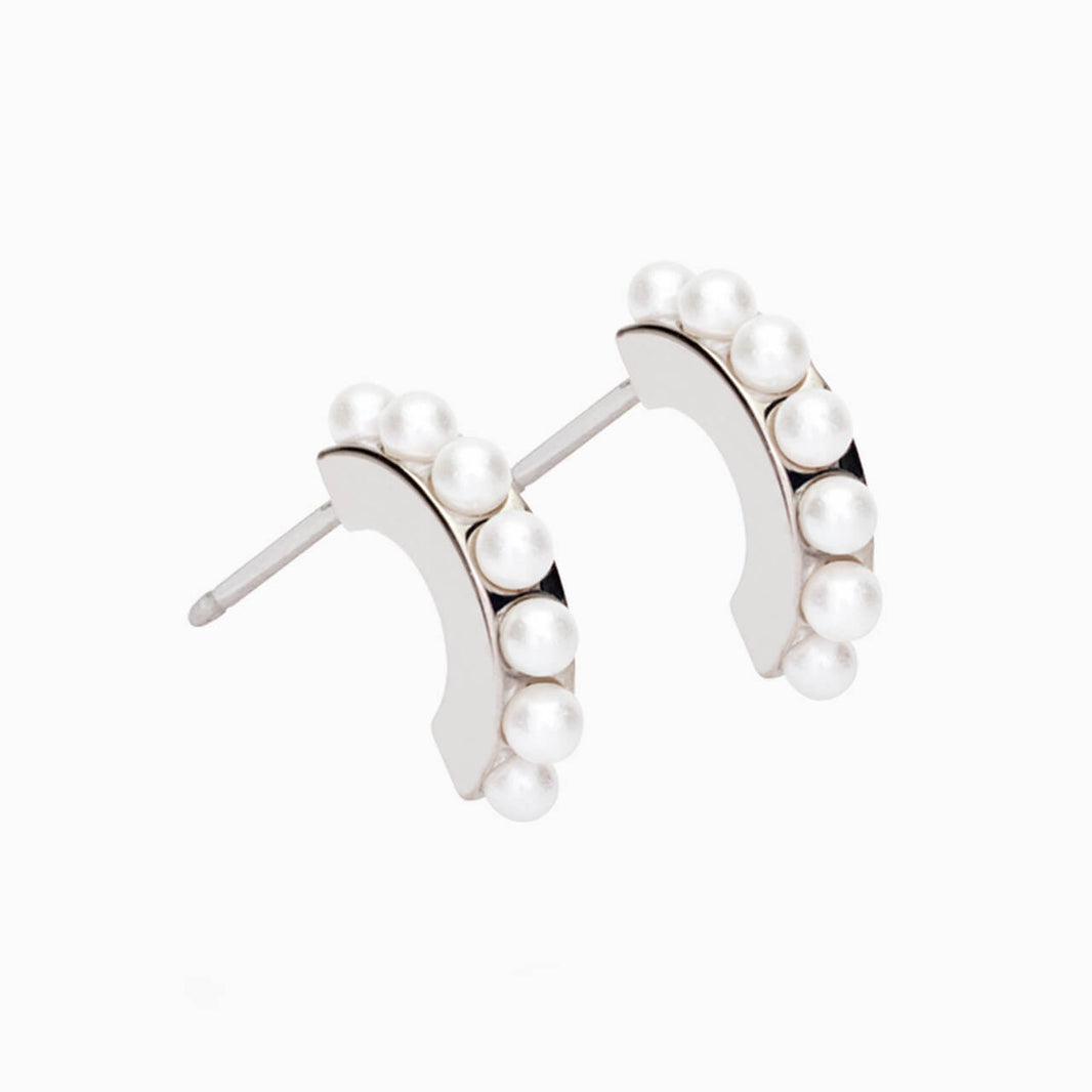 Allergy-free pearl pendant earrings in silver titanium