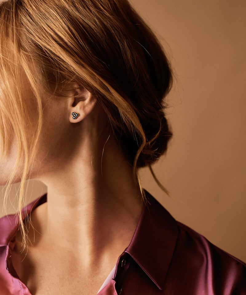 Hypoallergenic Golden Clover Earrings 8mm on model