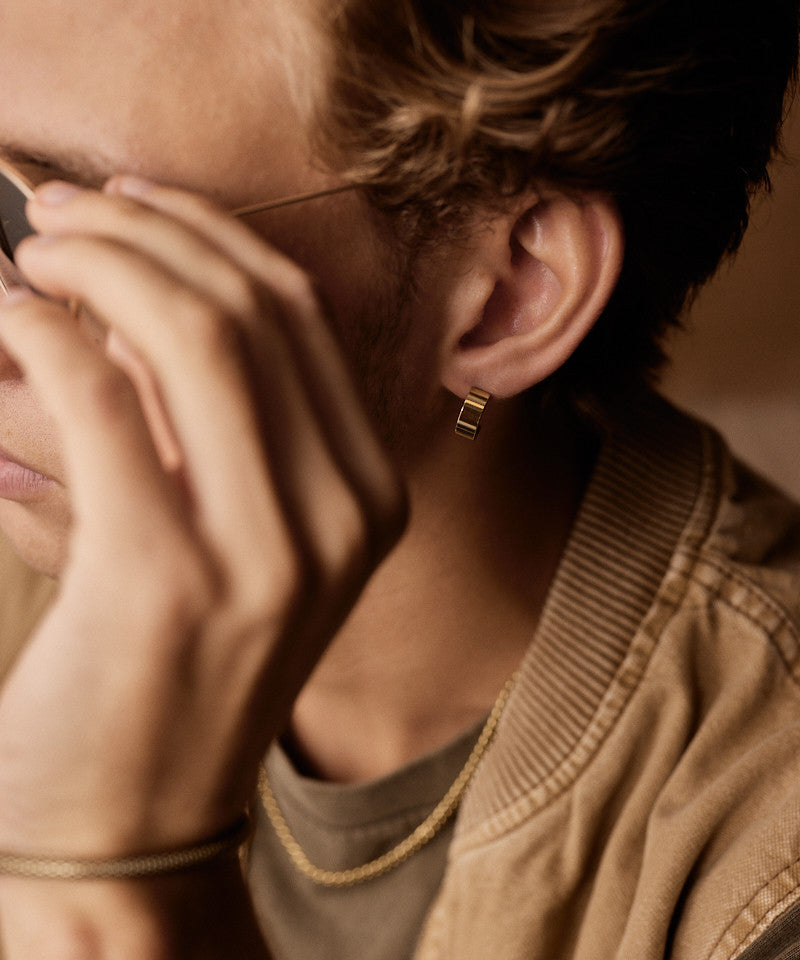 Golden Titanium Plain Grand Curved Pendant Earrings